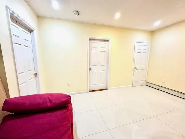 Photo of Unit 4D at 104-48 37th Drive