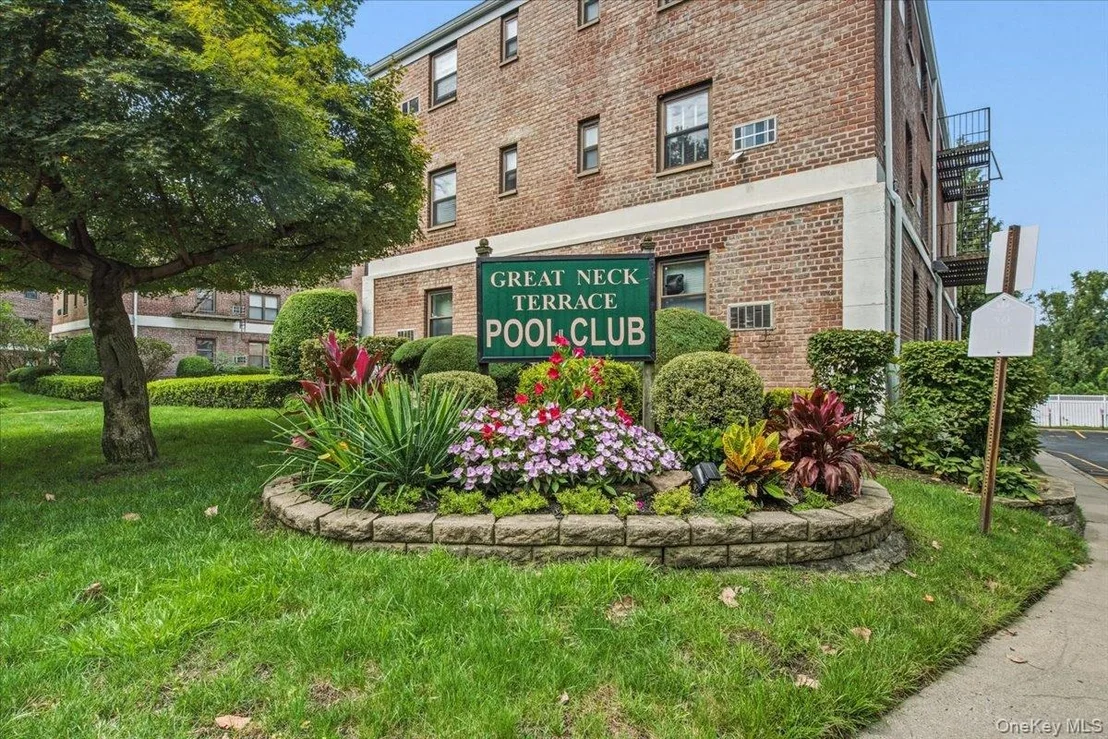 Photo of Unit 2B at 13 Terrace Circle