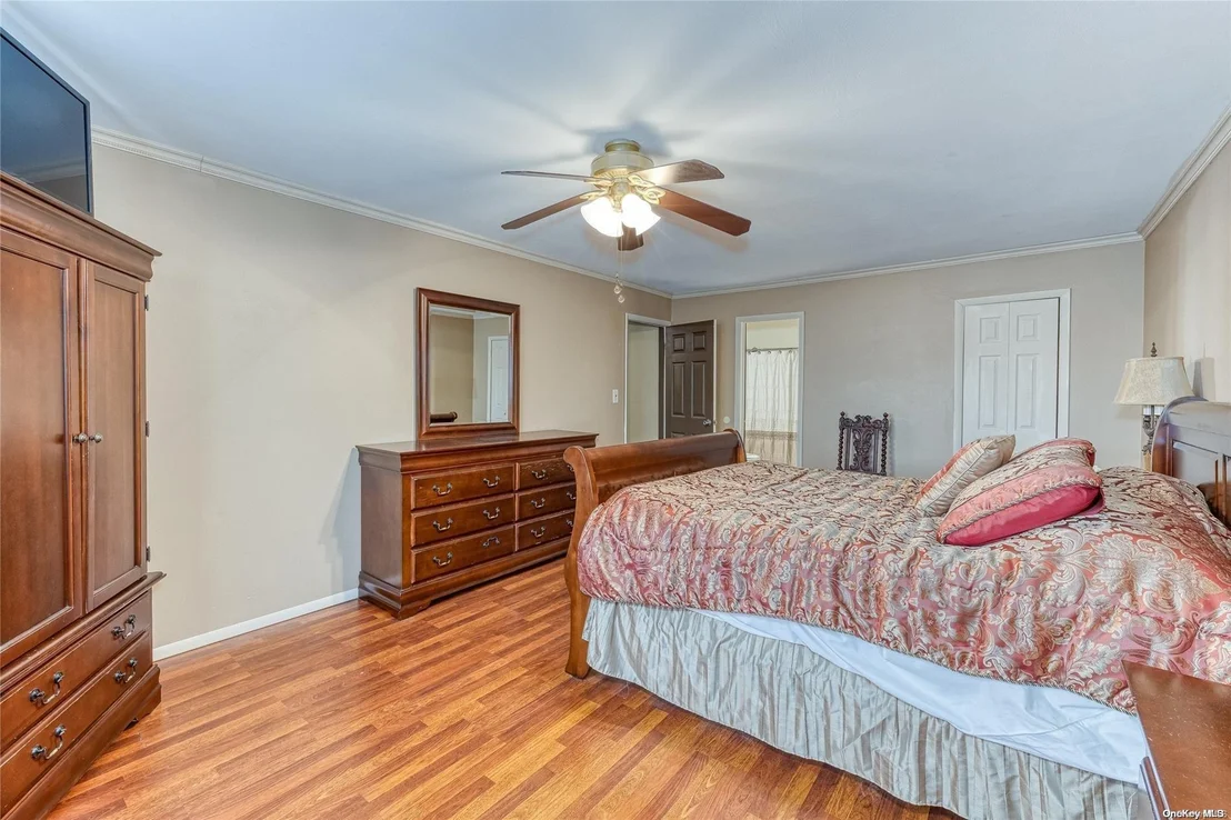 Photo of 86 Montgomery Avenue