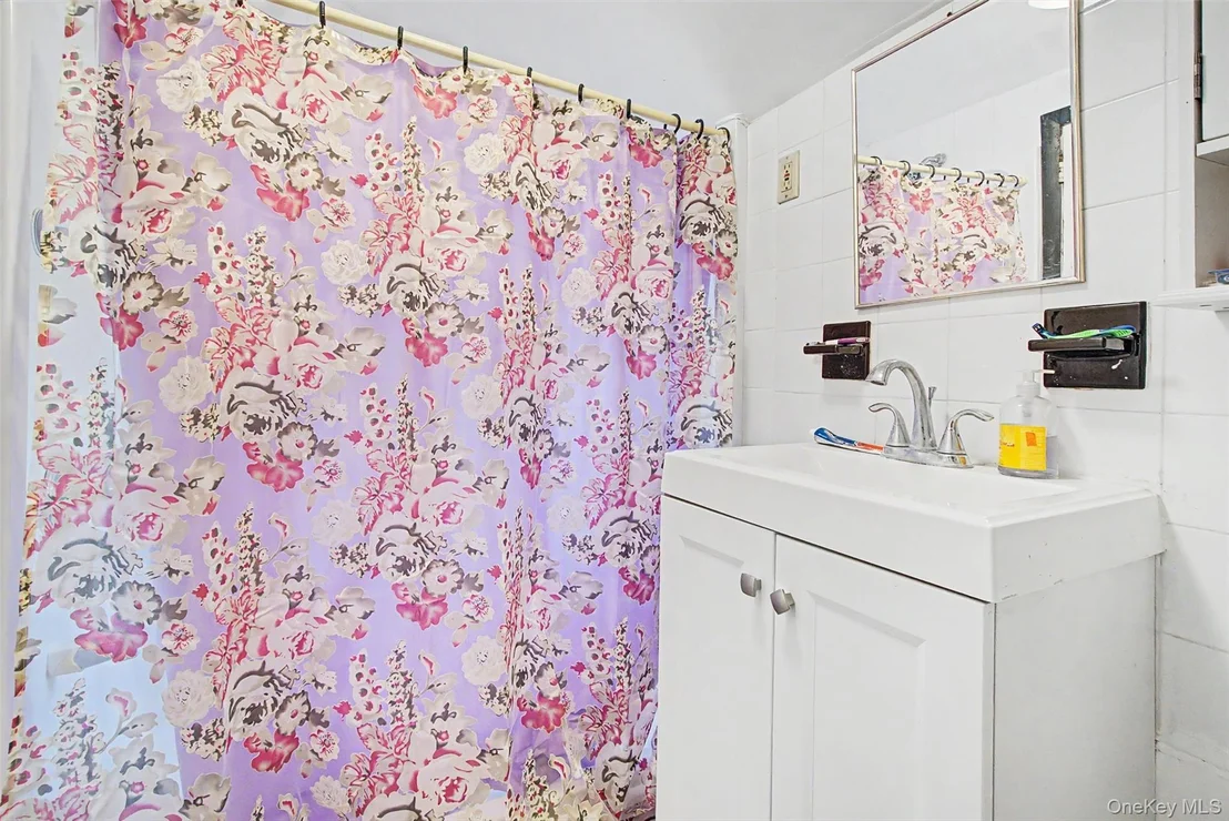 Photo of 1608 Merry Avenue