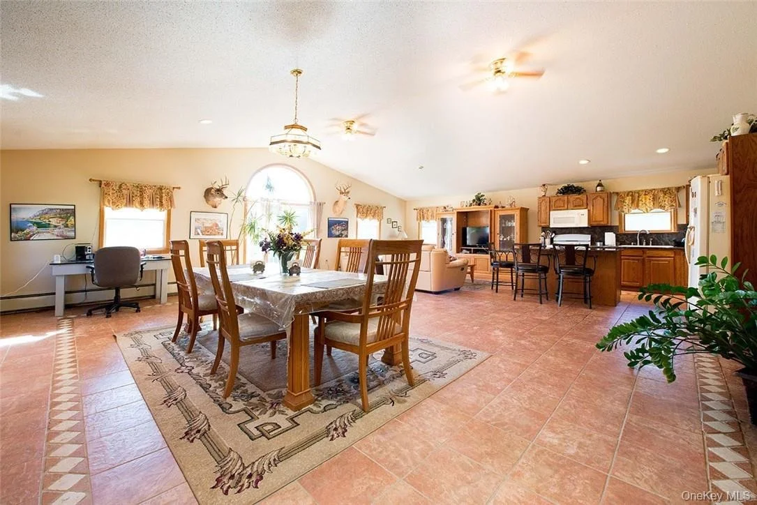 Photo of 114 Levine Road