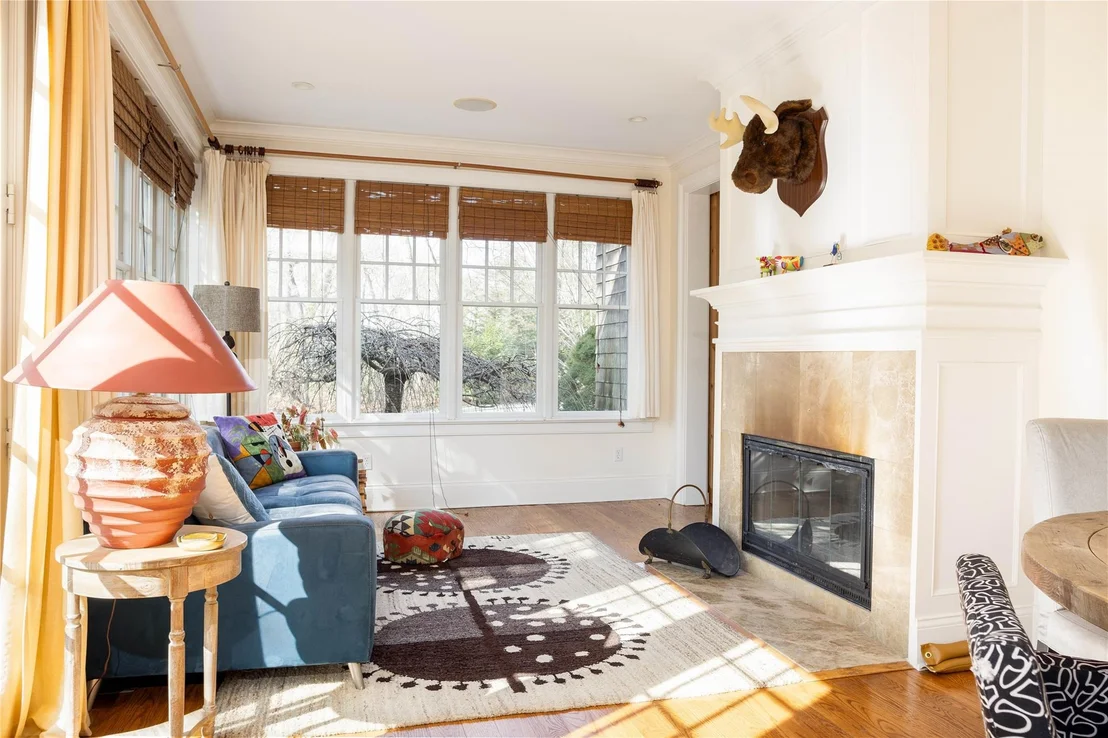 Photo of 53 Cedar Lane W