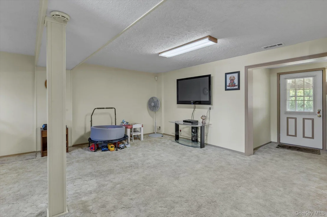 Photo of 25 Deville Drive