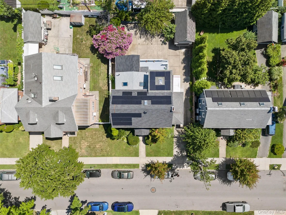 Photo of 3549 167th Street