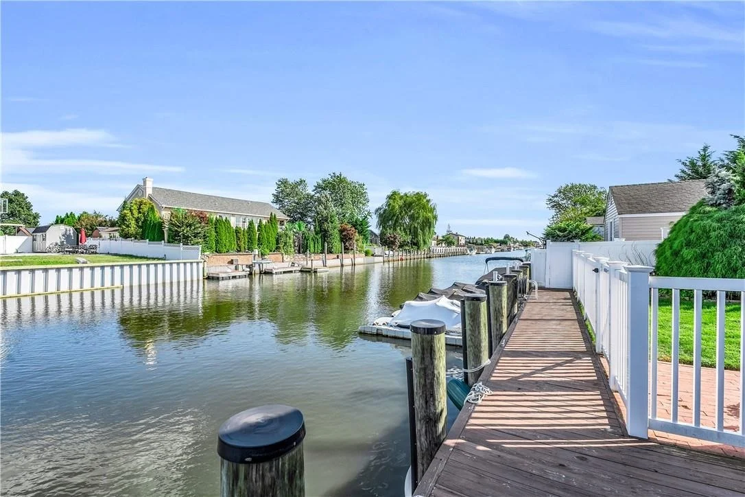 Photo of 75 East Drive