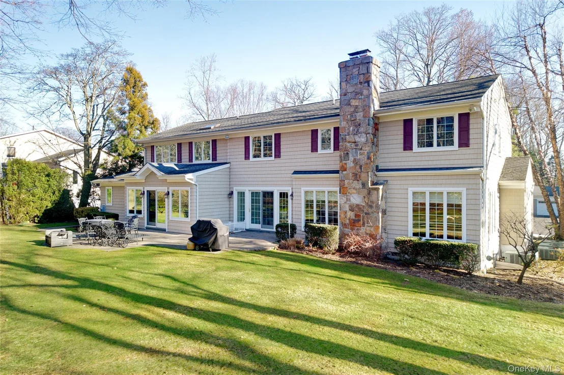 Photo of 330 Chestnut Drive