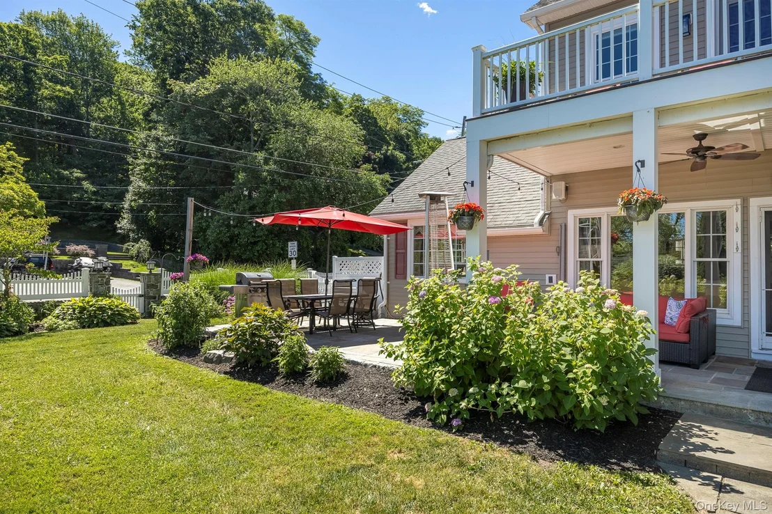 Photo of 1 Colonial Drive