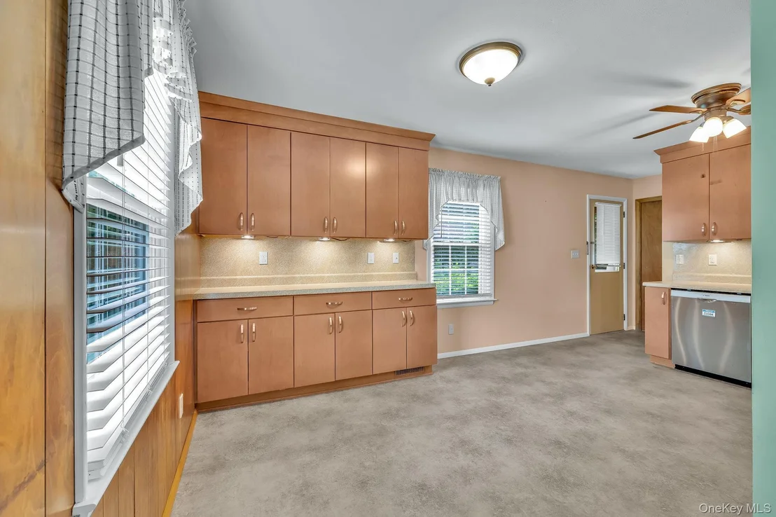 Photo of 51 Longview Drive