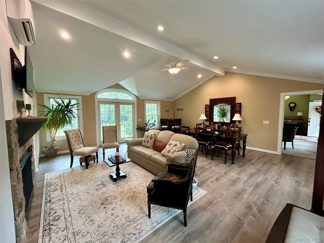 Photo of 54 Madeline Road
