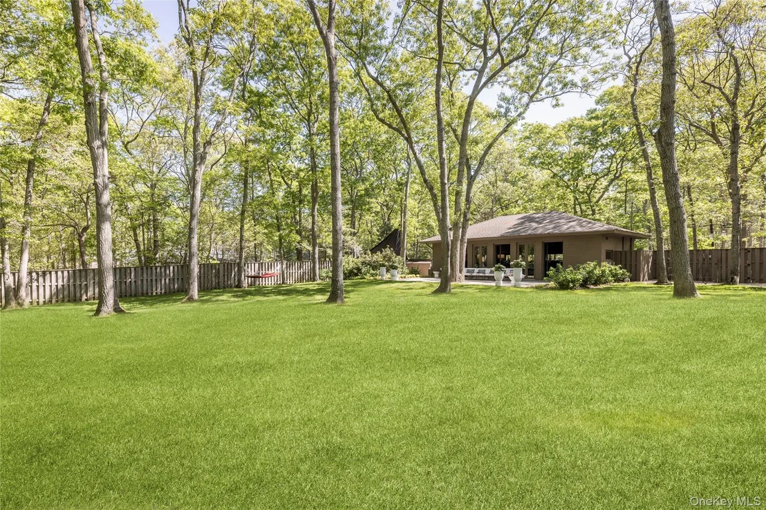 Photo of 13 Bittersweet Avenue