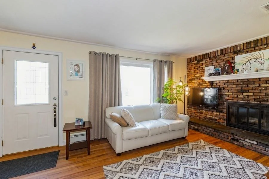 Photo of 118 Pine Neck Avenue