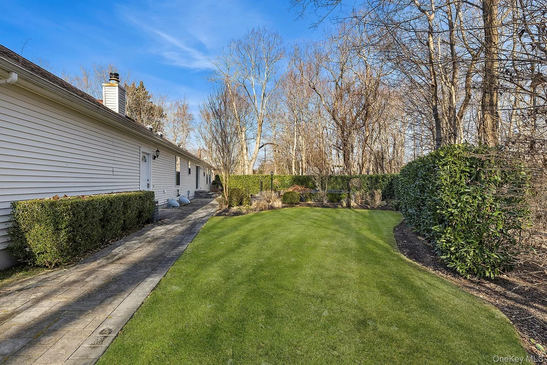 Photo of 17 Cove View Road
