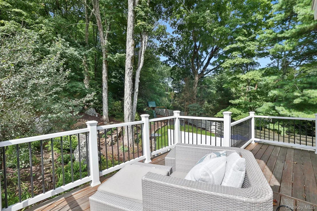 Photo of 8 Old Roaring Brook Road