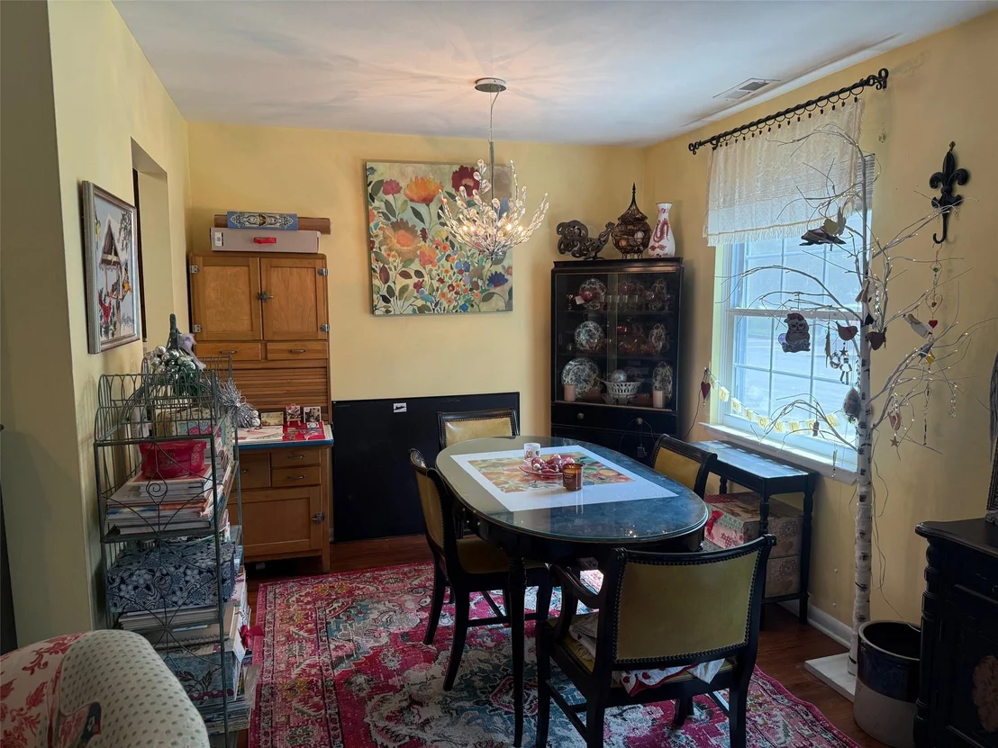Photo of Unit A at 600 Commons Way
