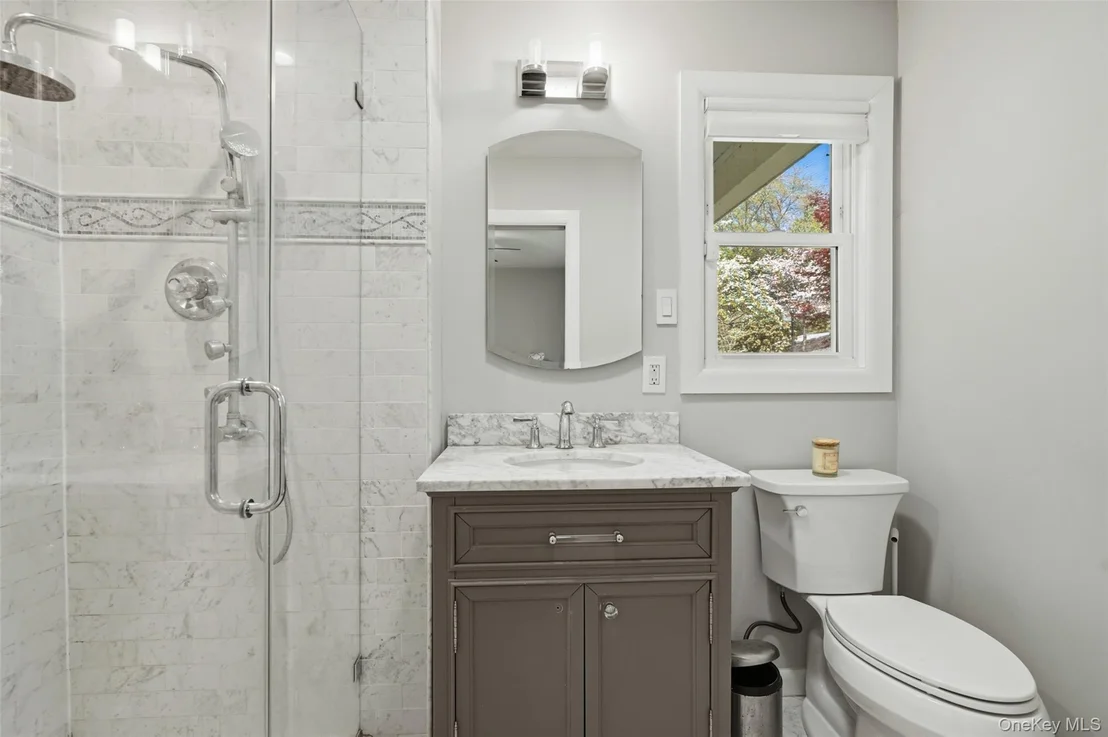Photo of 19 Skyview Drive