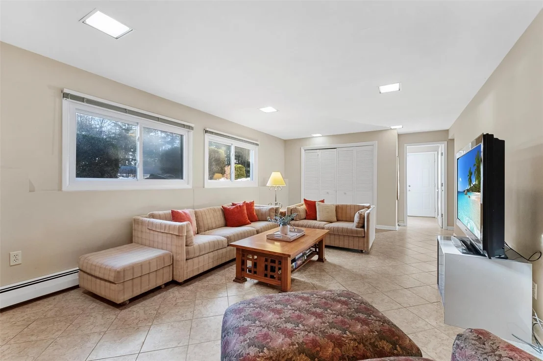 Photo of 7 Bridle Lane