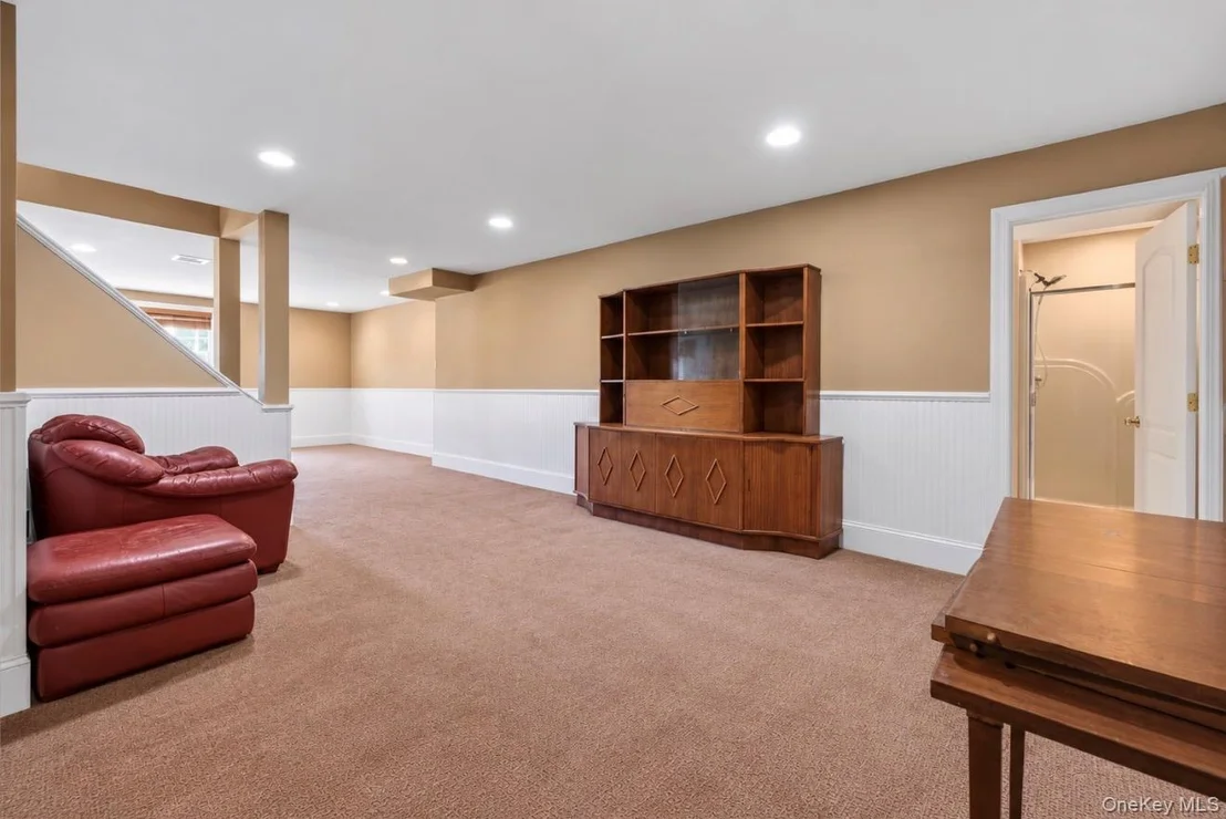 Photo of 17 Arbor Court