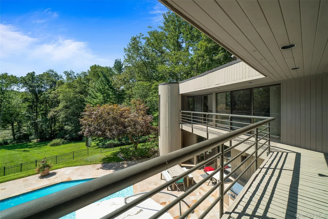 Photo of 20 Cole Drive