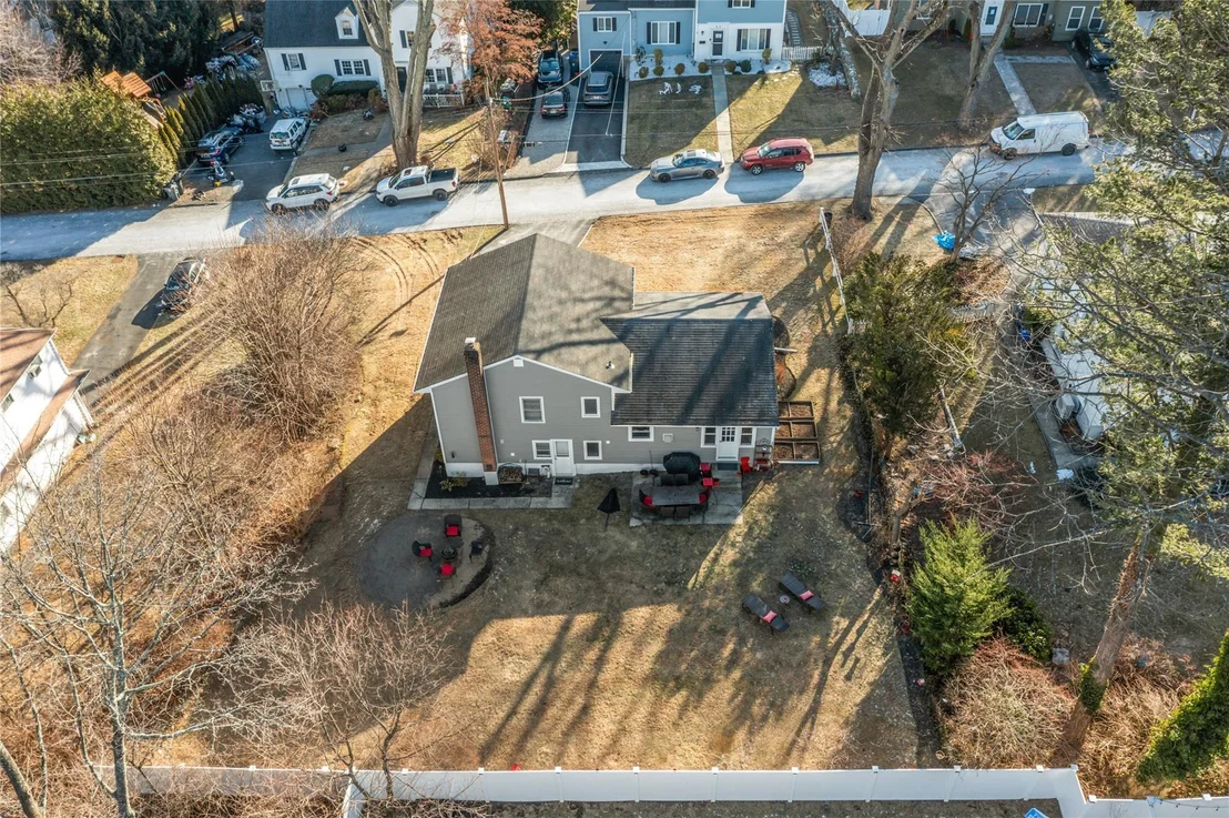 Photo of 40 Barnwell Drive