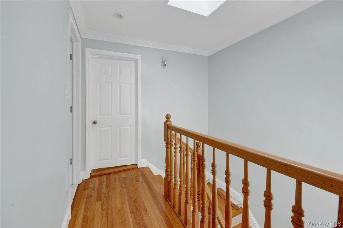 Photo of 227 Calhoun Avenue