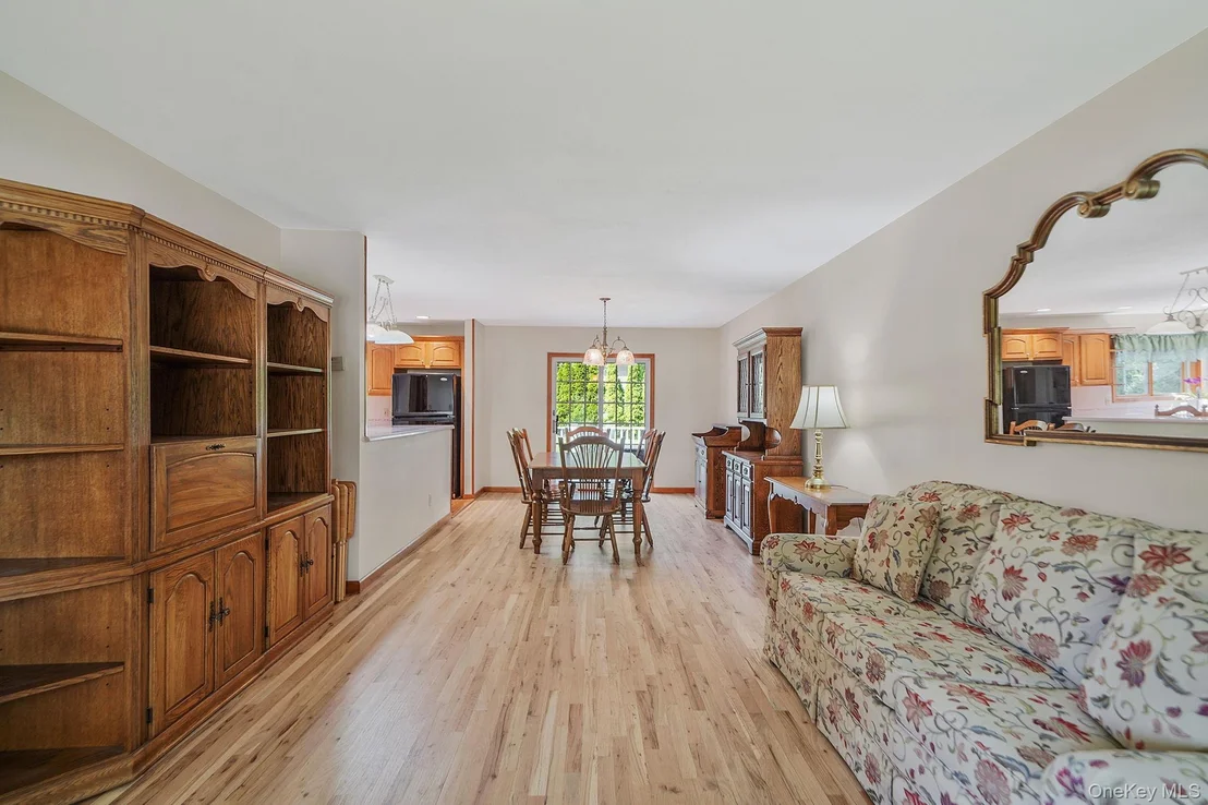 Photo of 24 Sandra Drive