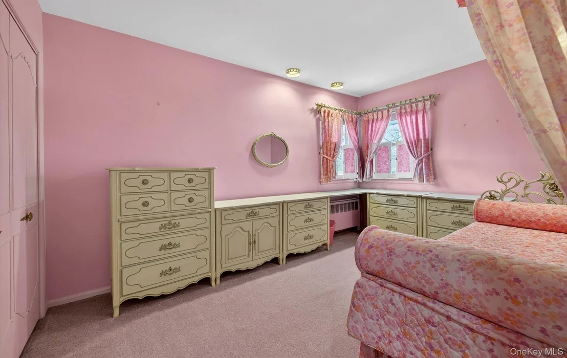 Photo of 7 Carling Drive