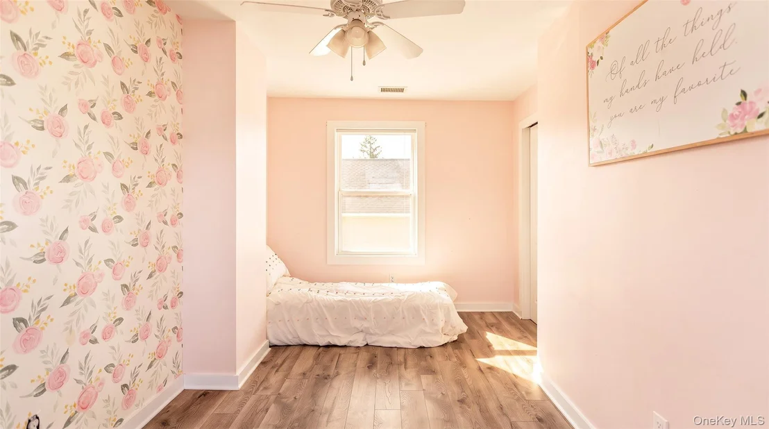 Photo of 27 Wood Avenue