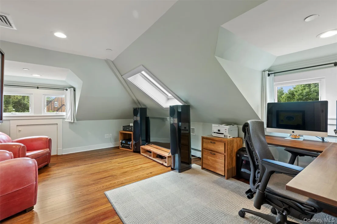 Photo of 32 Lynden Street