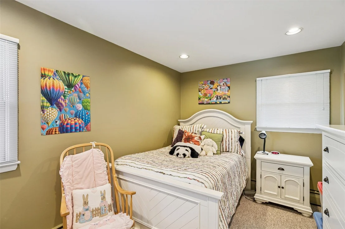 Photo of 19 Sandra Drive