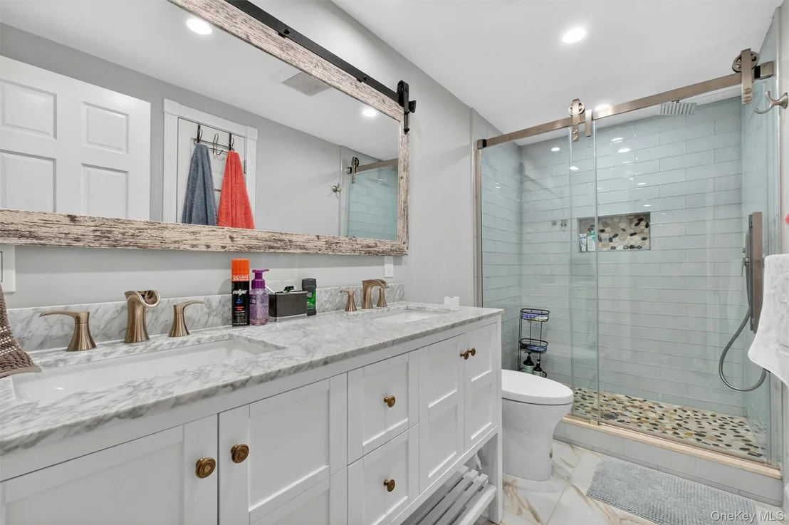 Photo of 46 Camelot Road