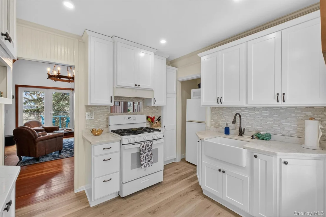 Photo of 115 Tanglewylde Road