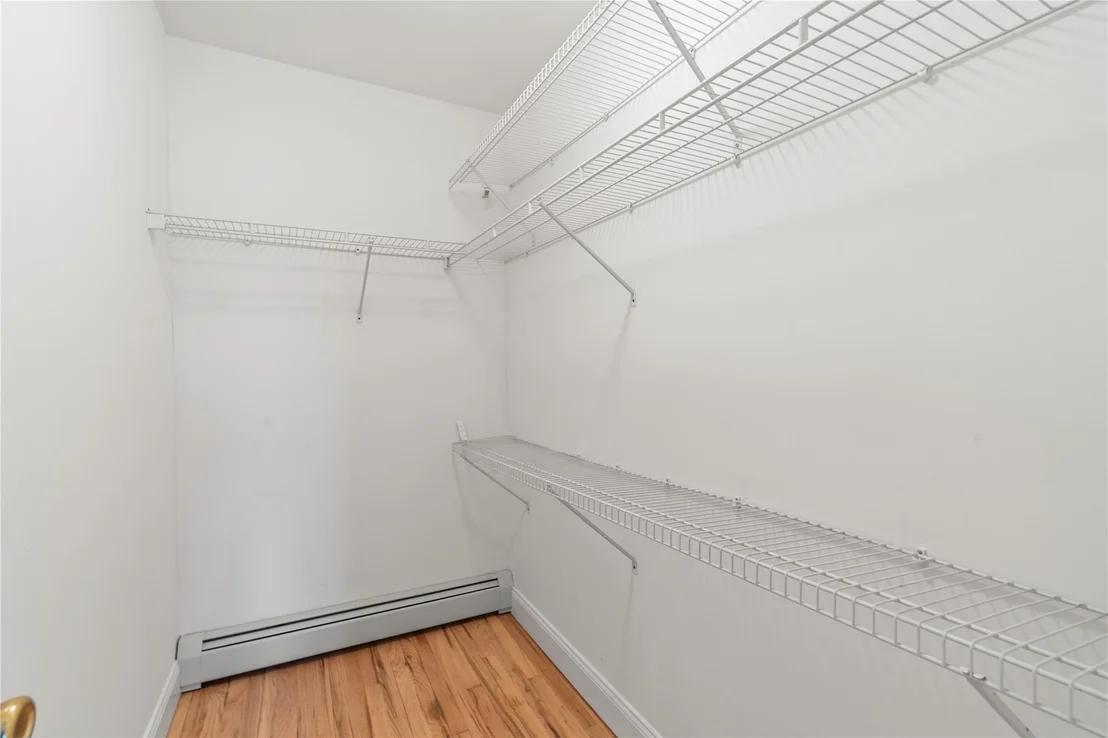 Photo of 160 Simpson Road
