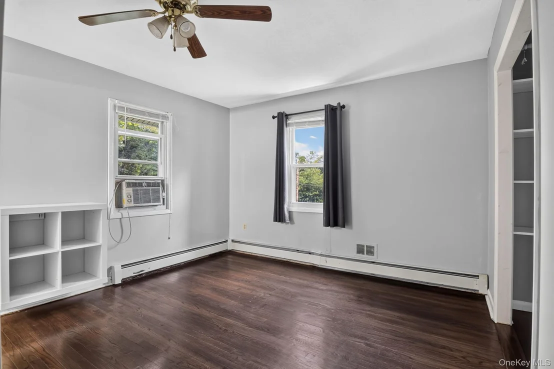 Photo of 30 Chestnut Avenue