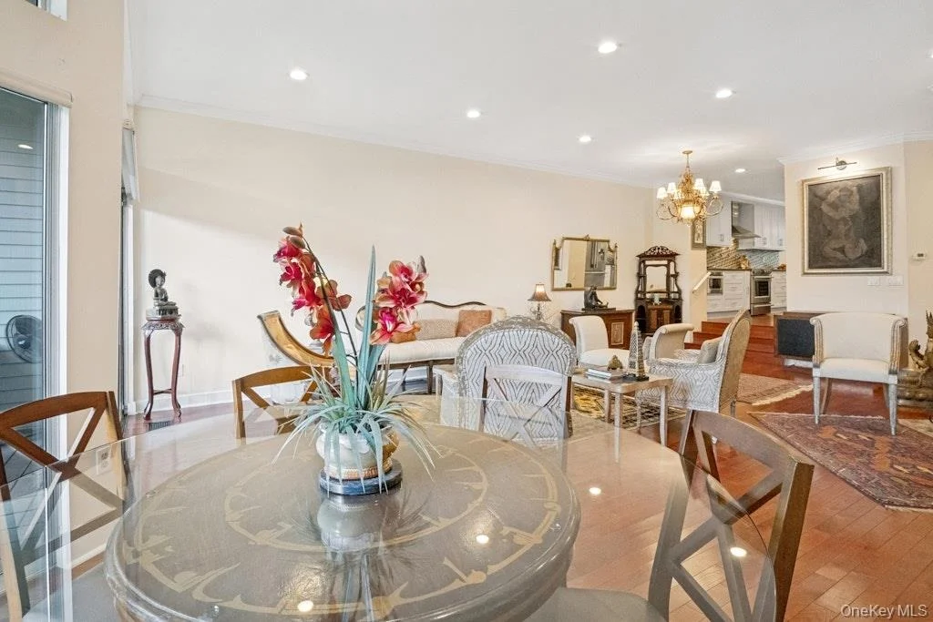 Photo of 8 Waterside Close