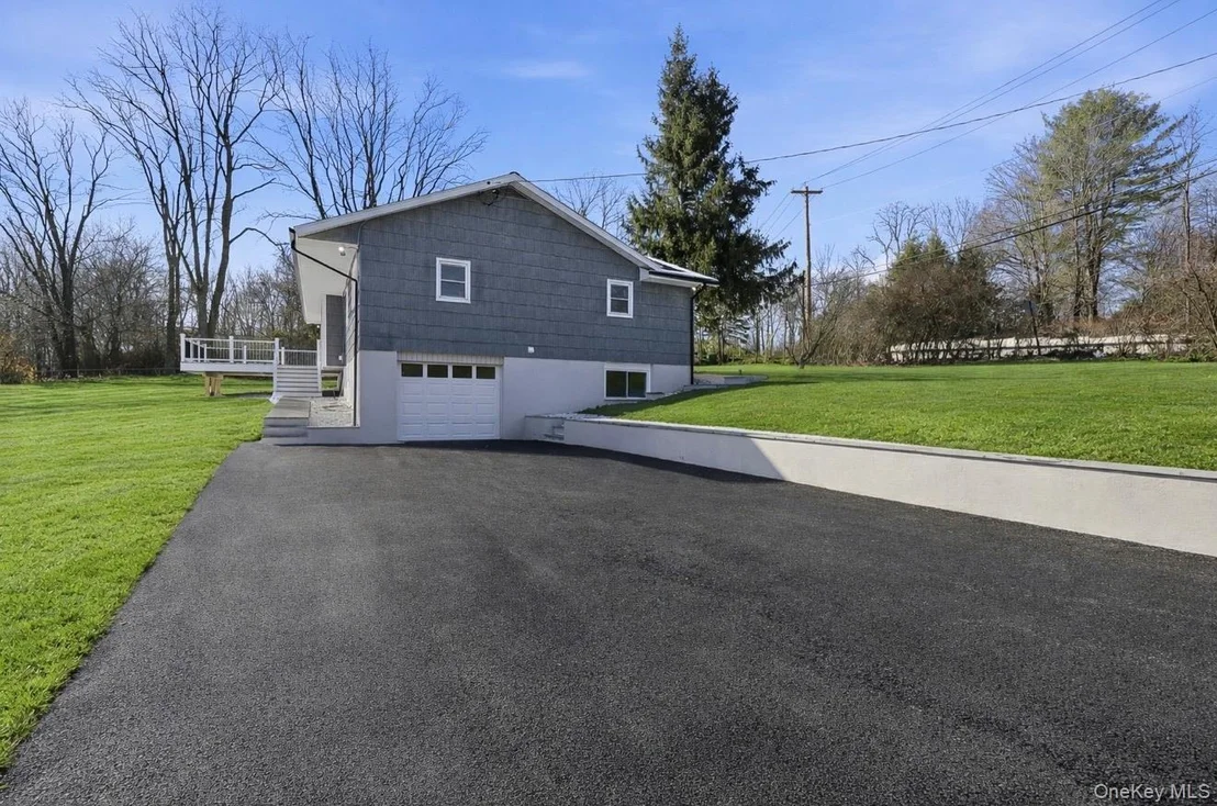 Photo of 1 Cherry Lane