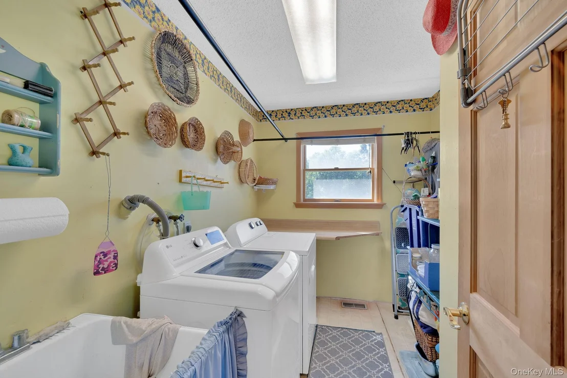 Photo of 19 Eagle Heights Place