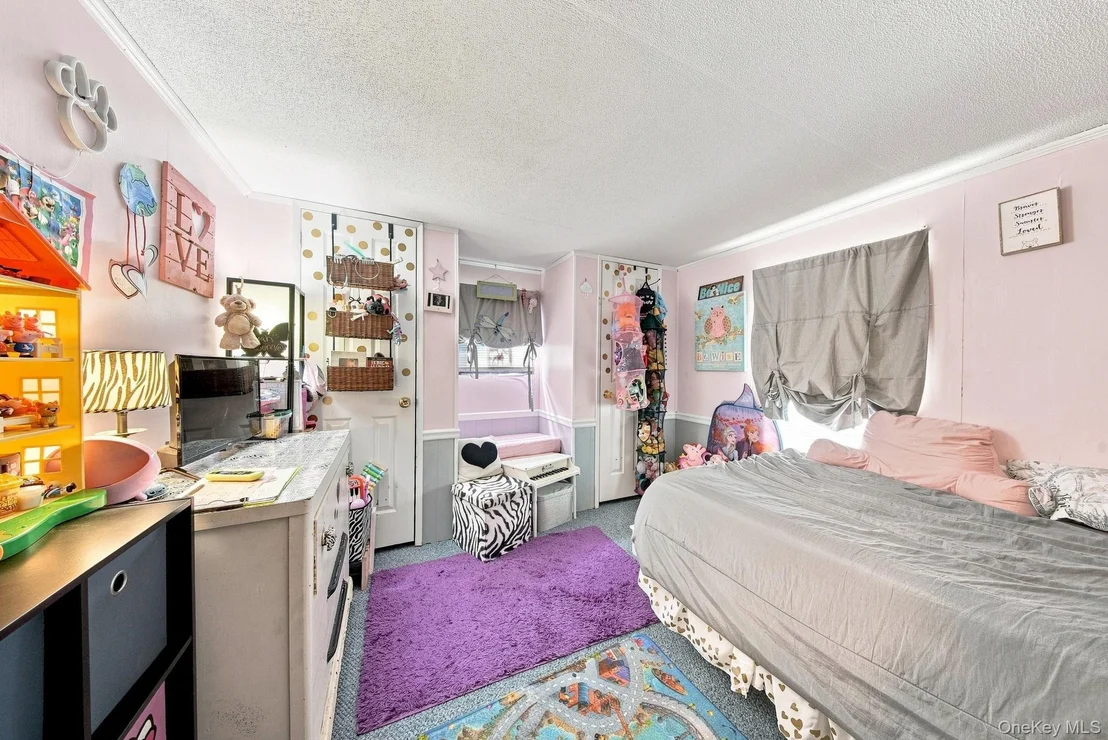 Photo of 27 Delaware Drive