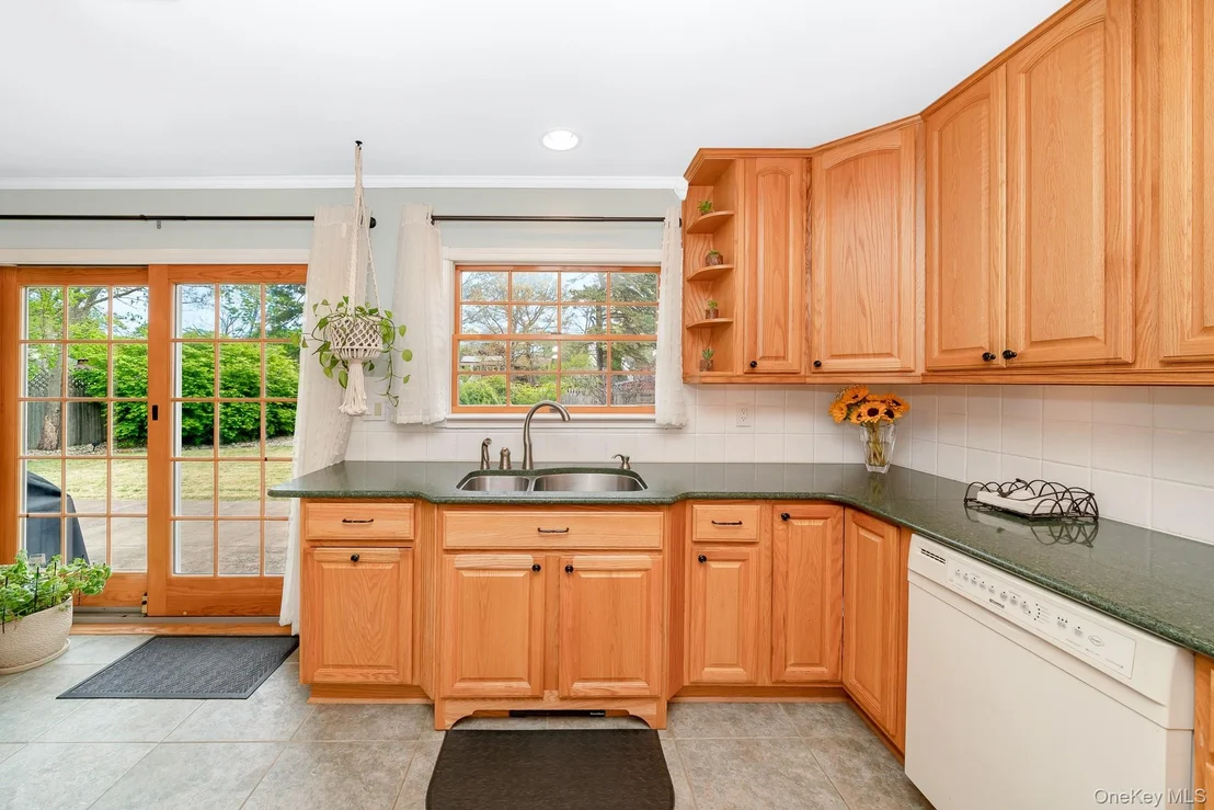 Photo of 21 Eisenhower Road