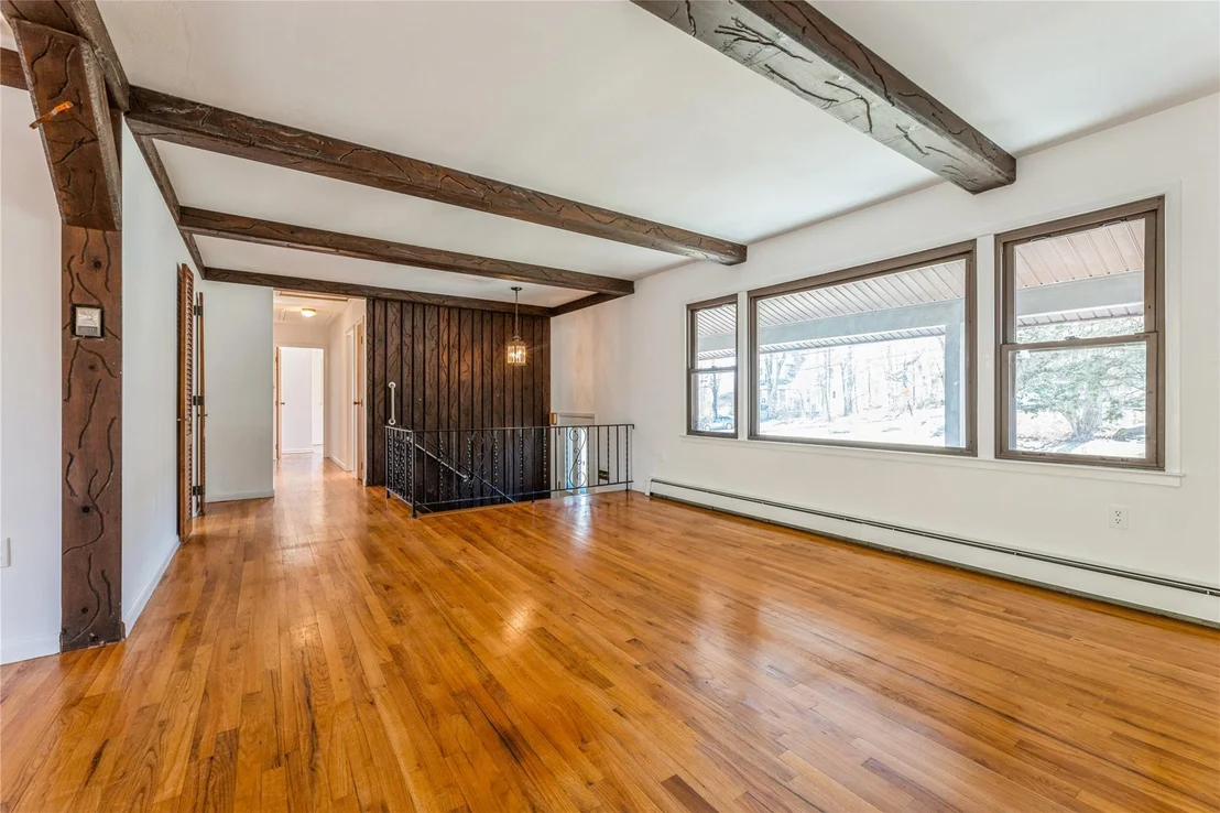 Photo of 74 Interlochen Parkway