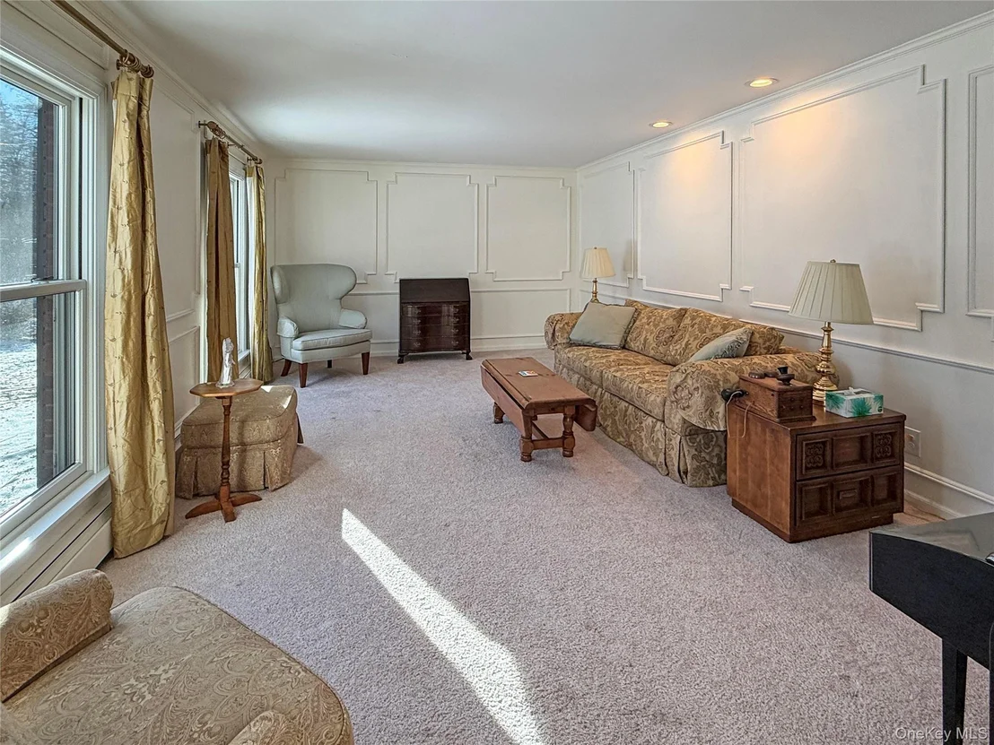 Photo of 31 Pleasant Ridge Drive
