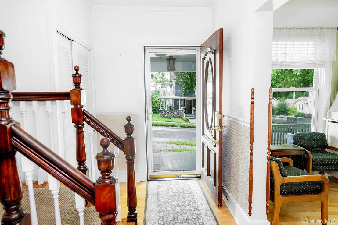 Photo of 3315 Franklin Avenue