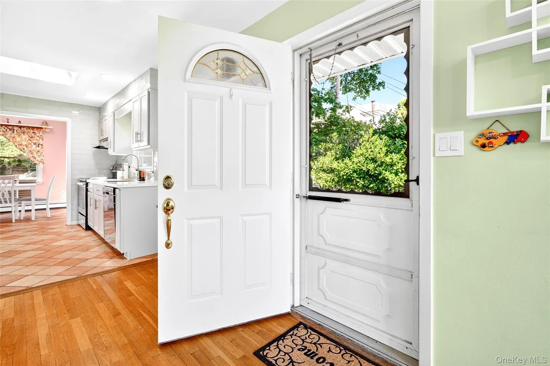 Photo of 25 Hillside Avenue