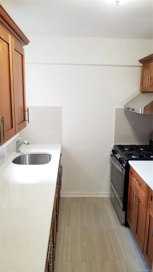 Photo of Unit 3D at 41-34 Frame Place