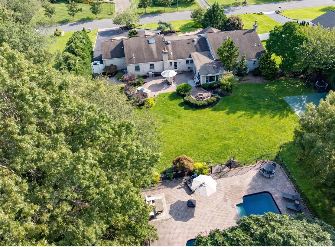 Photo of 9 Elderwood Drive