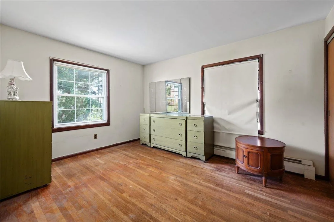 Photo of 151 Bellevue Place