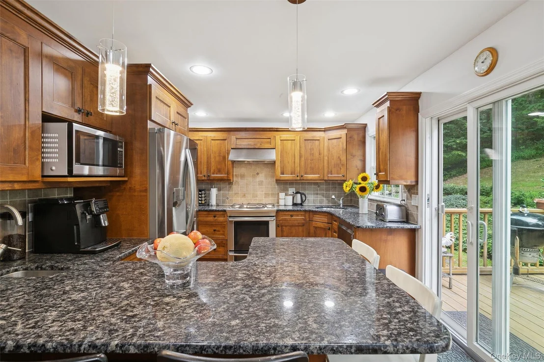 Photo of 10 Goose Hill Road