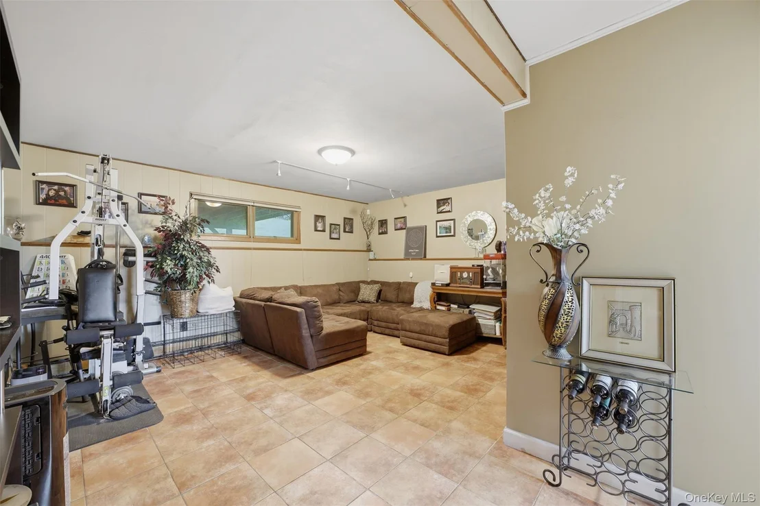 Photo of 161 Geymer Drive