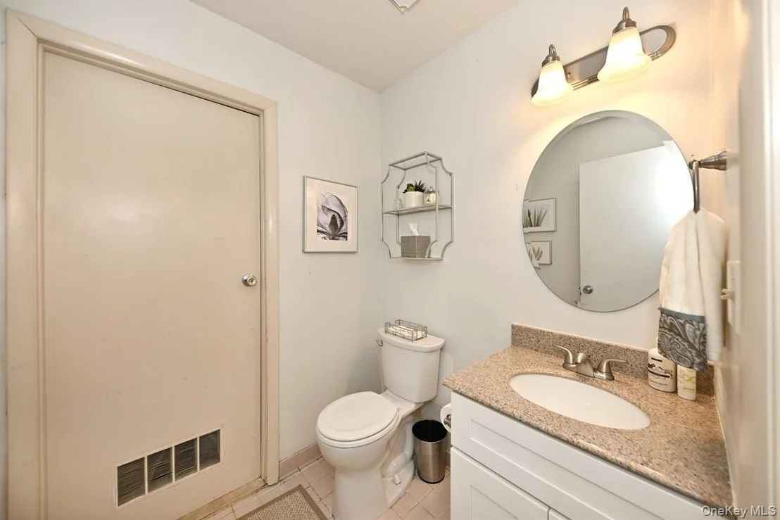 Photo of 13 Meadowlark Circle