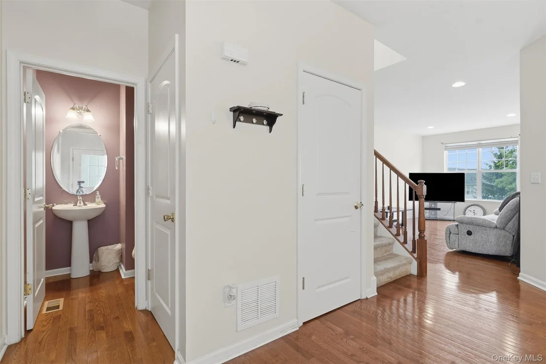 Photo of 58 Cobblestone Lane