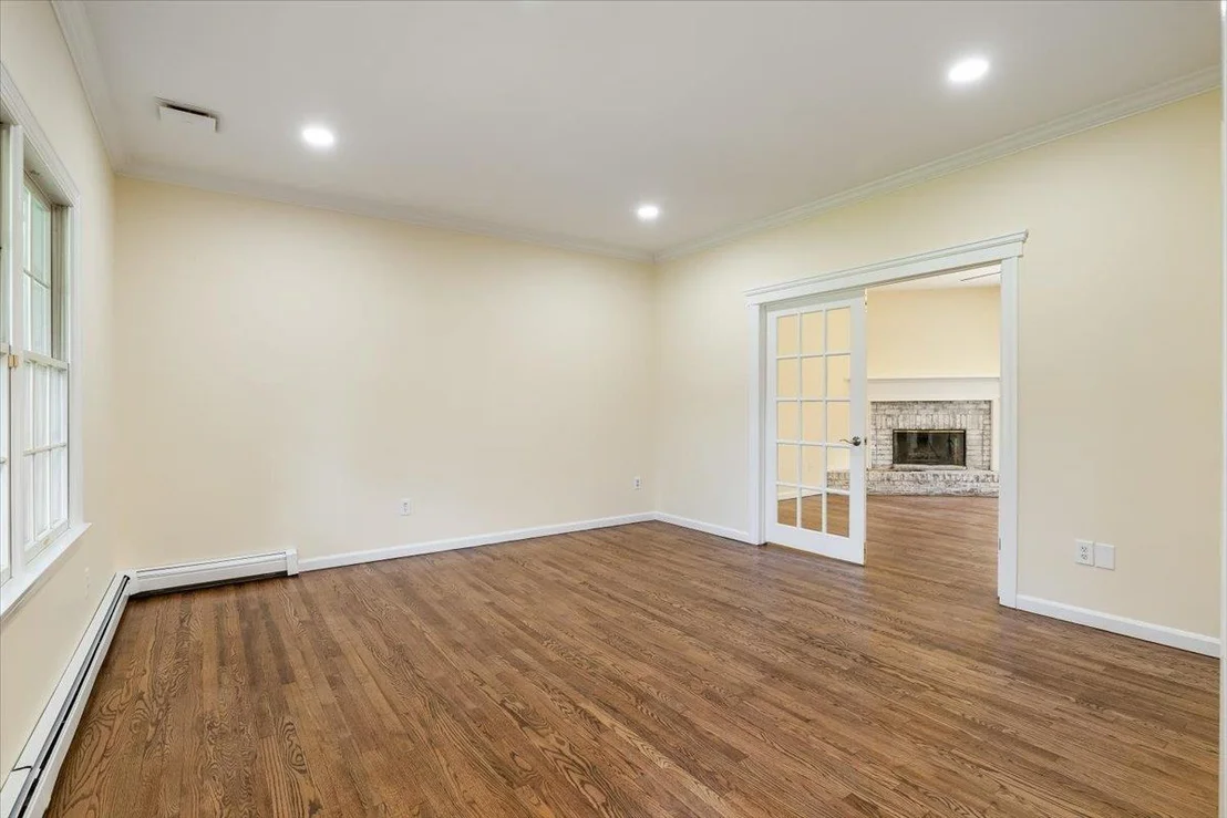 Photo of 10 Aspen Circle